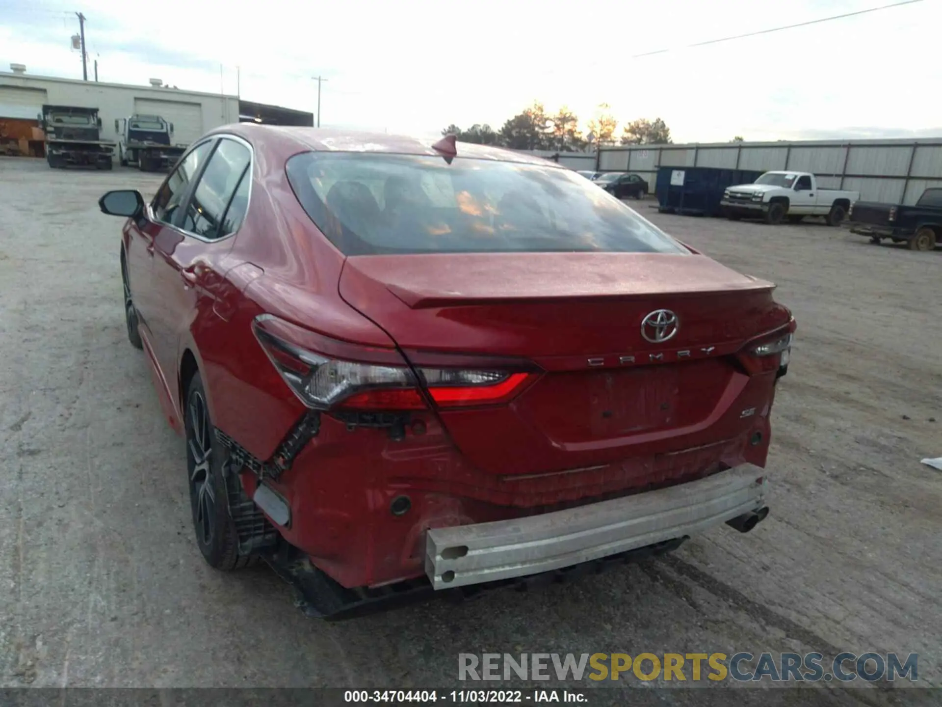6 fotografías del automóvil dañado 4T1G11AKXMU409585 TOYOTA CAMRY 2021