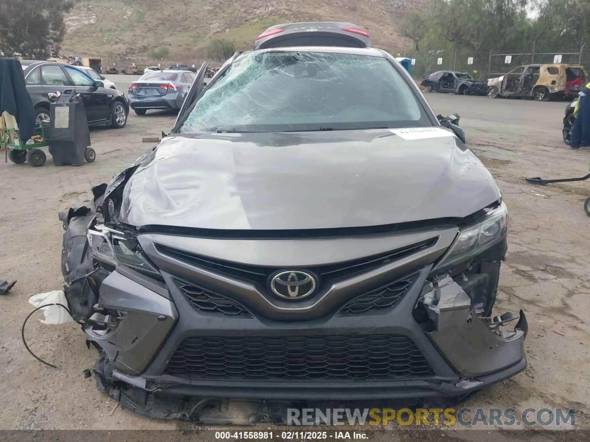 11 fotografías del automóvil dañado 4T1G11AKXMU512277 TOYOTA CAMRY 2021