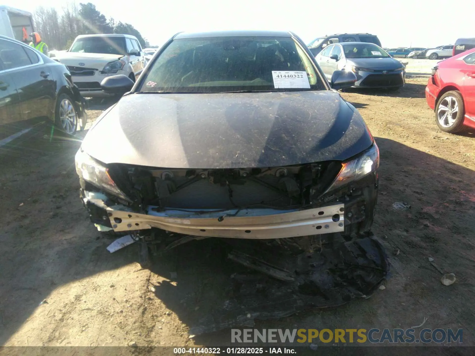 13 fotografías del automóvil dañado 4T1G11AKXMU517026 TOYOTA CAMRY 2021