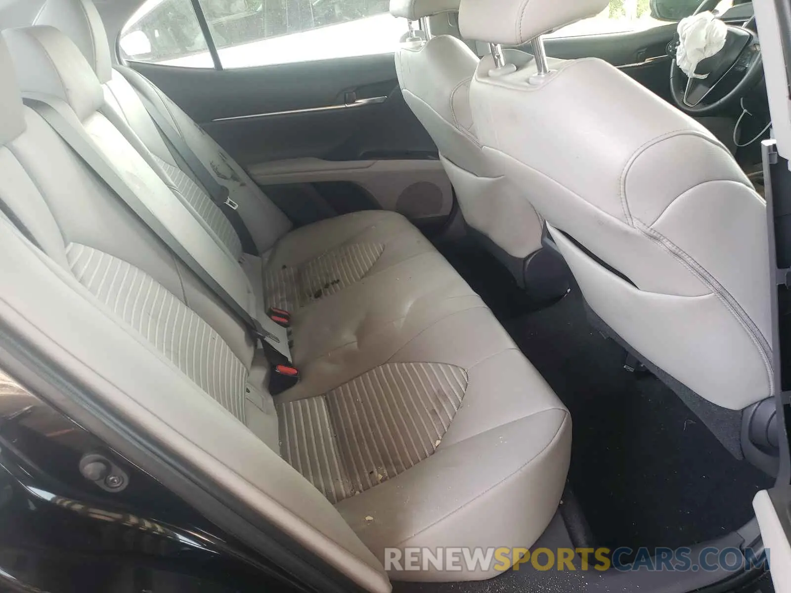 6 fotografías del automóvil dañado 4T1G11AKXMU517737 TOYOTA CAMRY 2021