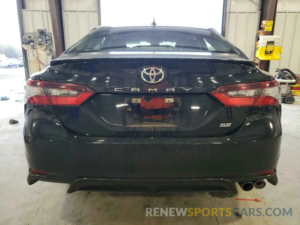 6 fotografías del automóvil dañado 4T1G11AKXMU553248 TOYOTA CAMRY 2021