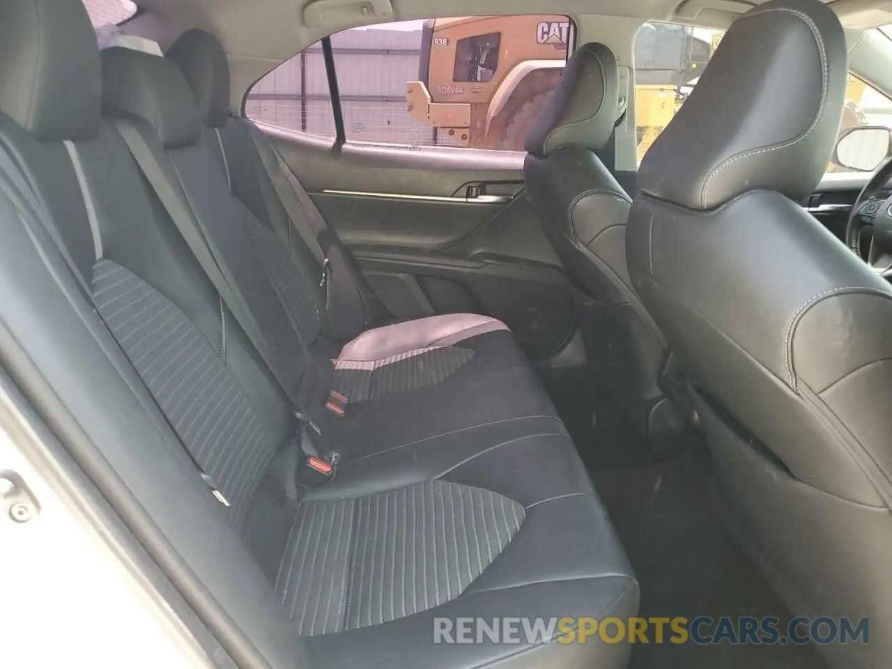 10 fotografías del automóvil dañado 4T1G11AKXMU558112 TOYOTA CAMRY 2021