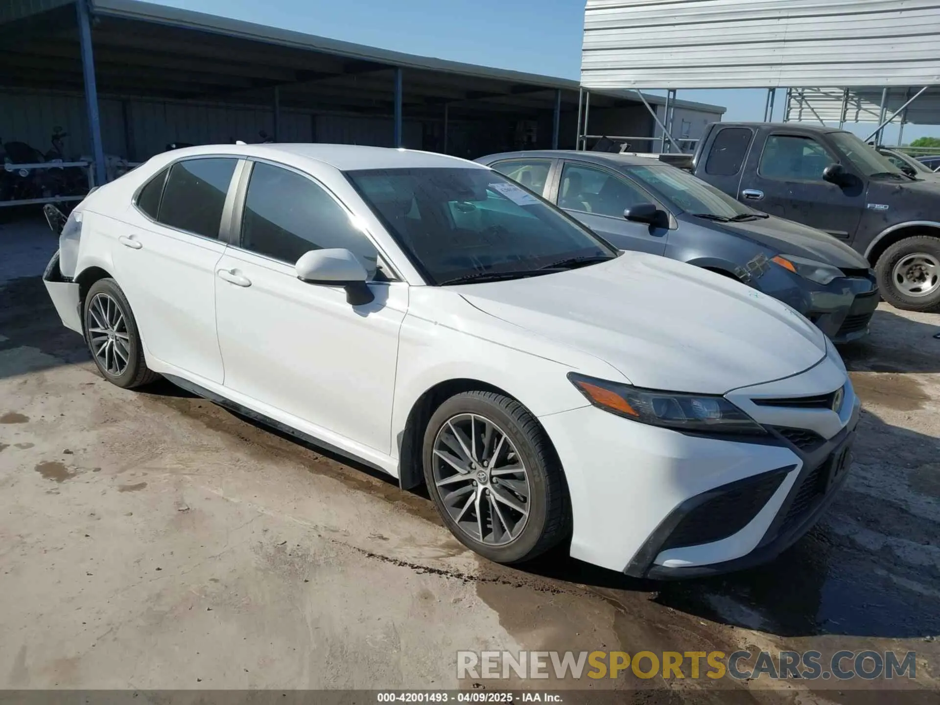 1 fotografías del automóvil dañado 4T1G11AKXMU574892 TOYOTA CAMRY 2021
