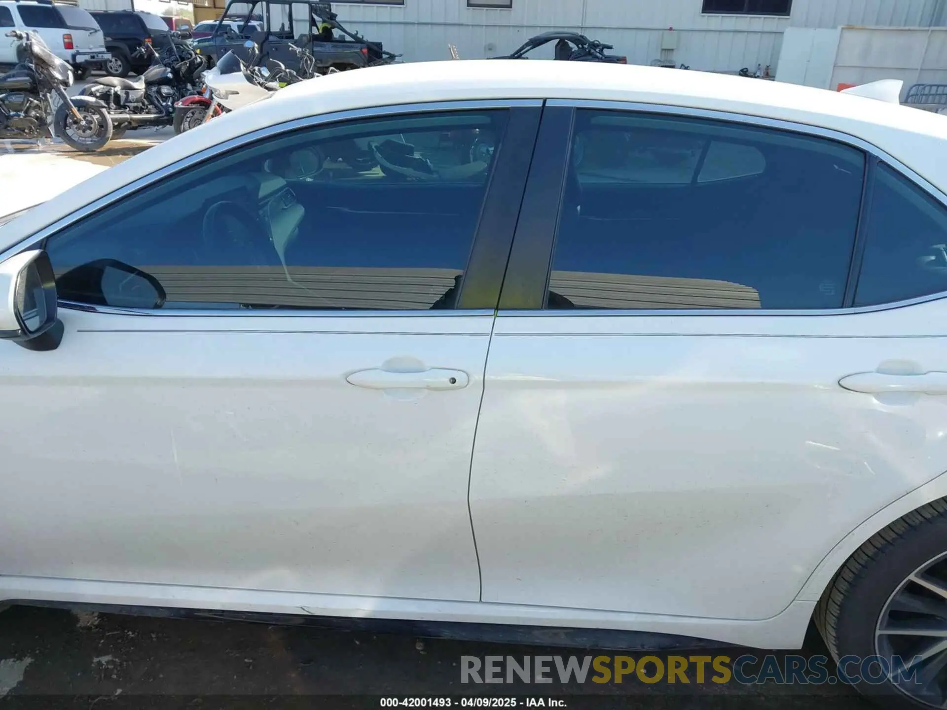 14 fotografías del automóvil dañado 4T1G11AKXMU574892 TOYOTA CAMRY 2021