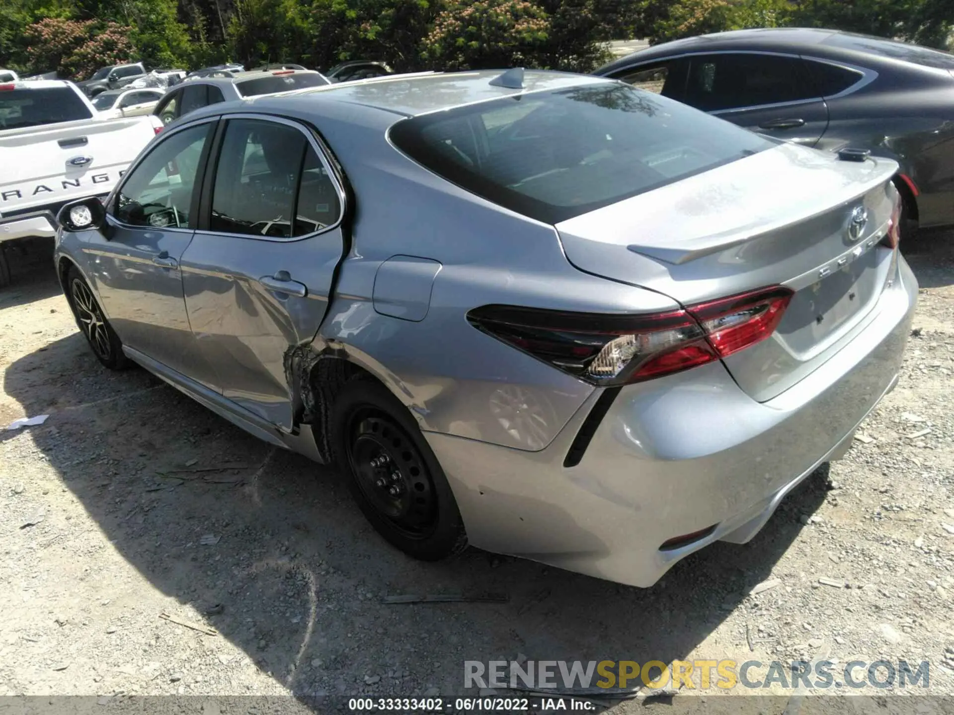 3 fotografías del automóvil dañado 4T1G11AKXMU587416 TOYOTA CAMRY 2021