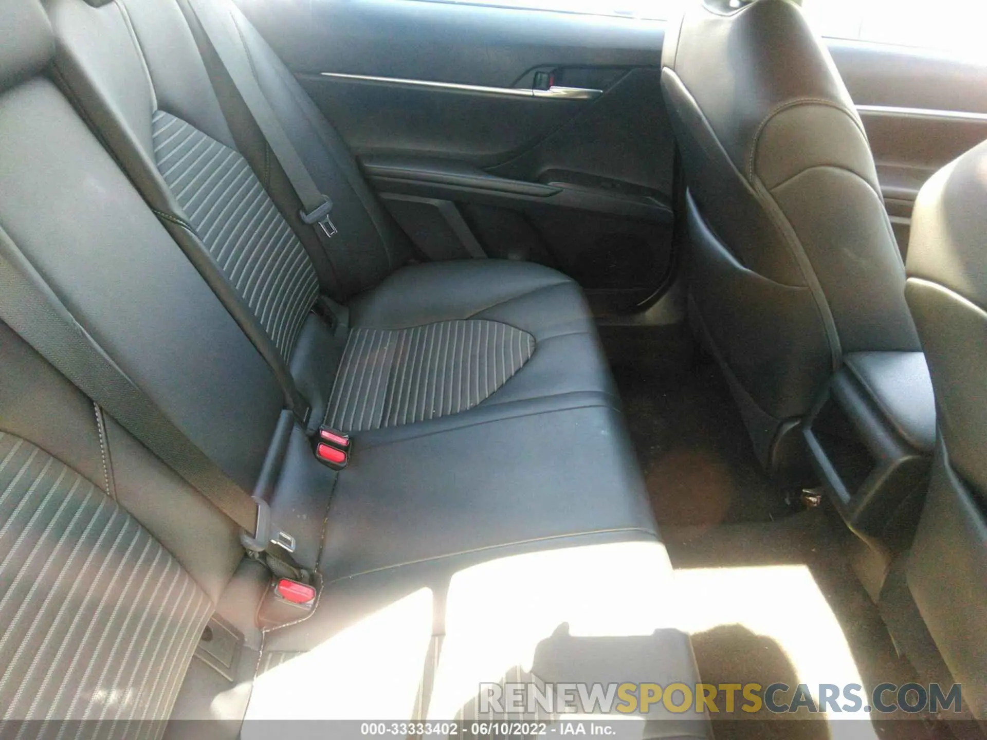 8 fotografías del automóvil dañado 4T1G11AKXMU587416 TOYOTA CAMRY 2021