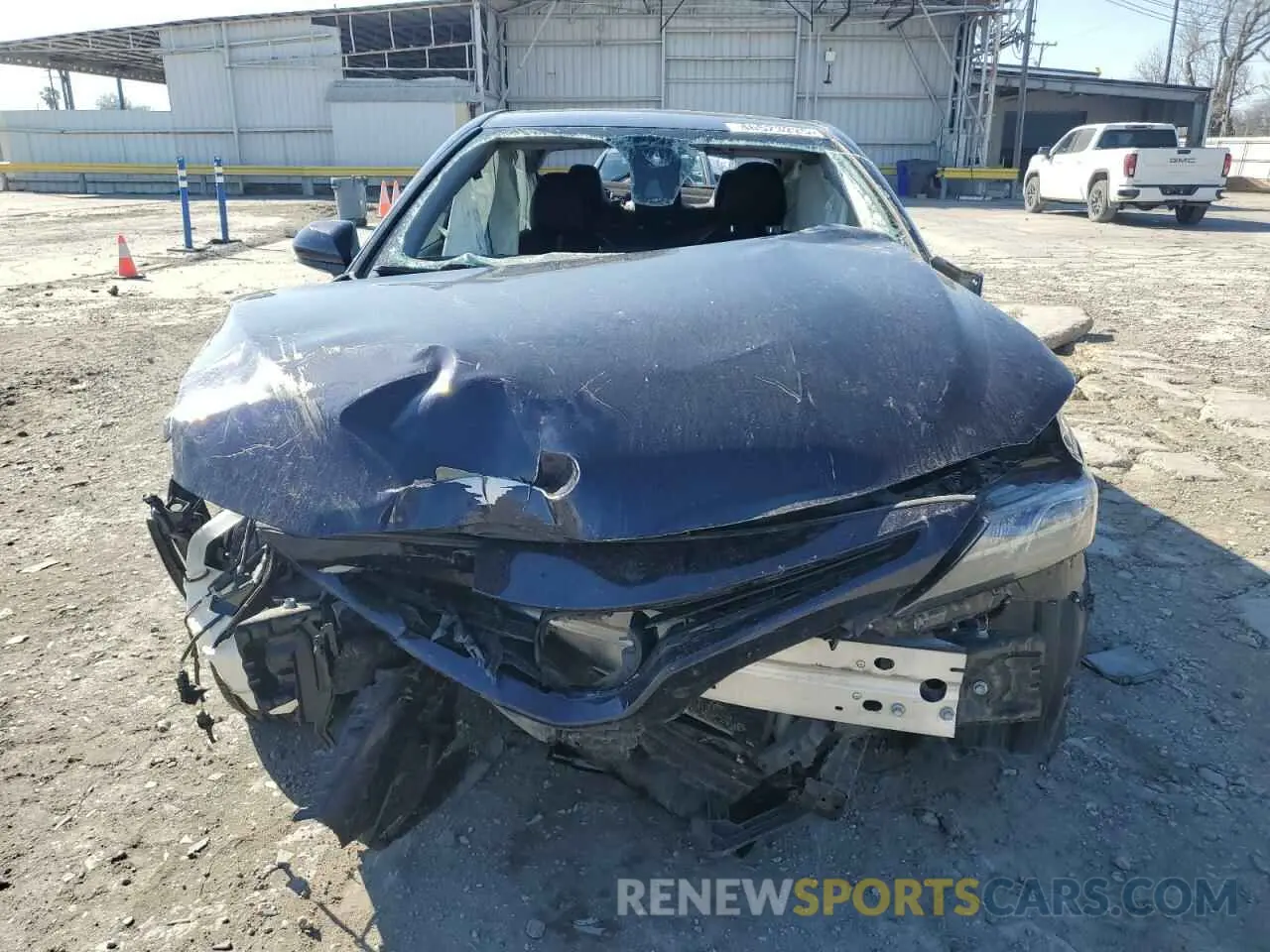 5 fotografías del automóvil dañado 4T1G11AKXMU591305 TOYOTA CAMRY 2021