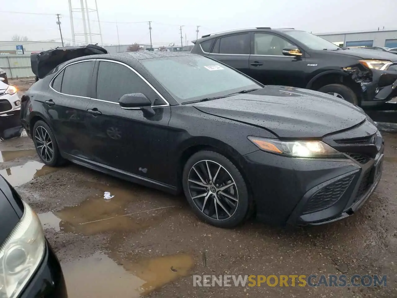 4 fotografías del automóvil dañado 4T1G11BK0MU027032 TOYOTA CAMRY 2021