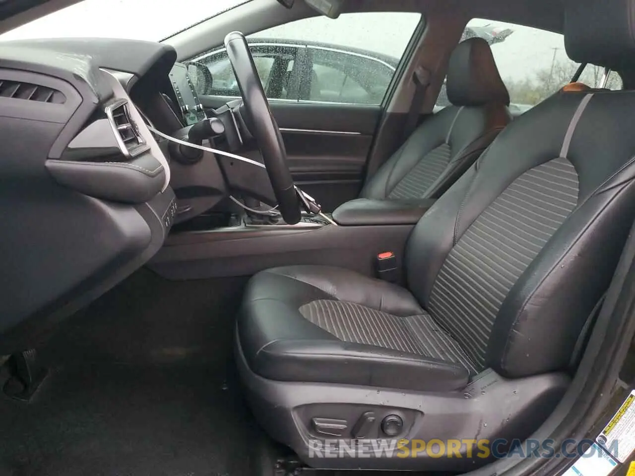 7 fotografías del automóvil dañado 4T1G11BK0MU027032 TOYOTA CAMRY 2021