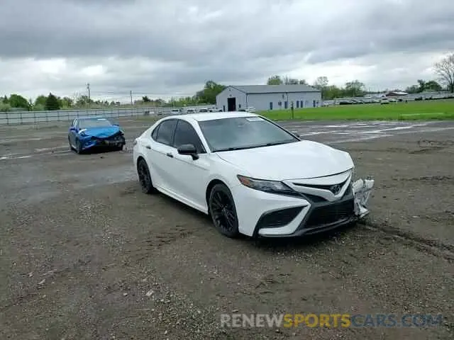 13 fotografías del automóvil dañado 4T1G11BK0MU027936 TOYOTA CAMRY 2021