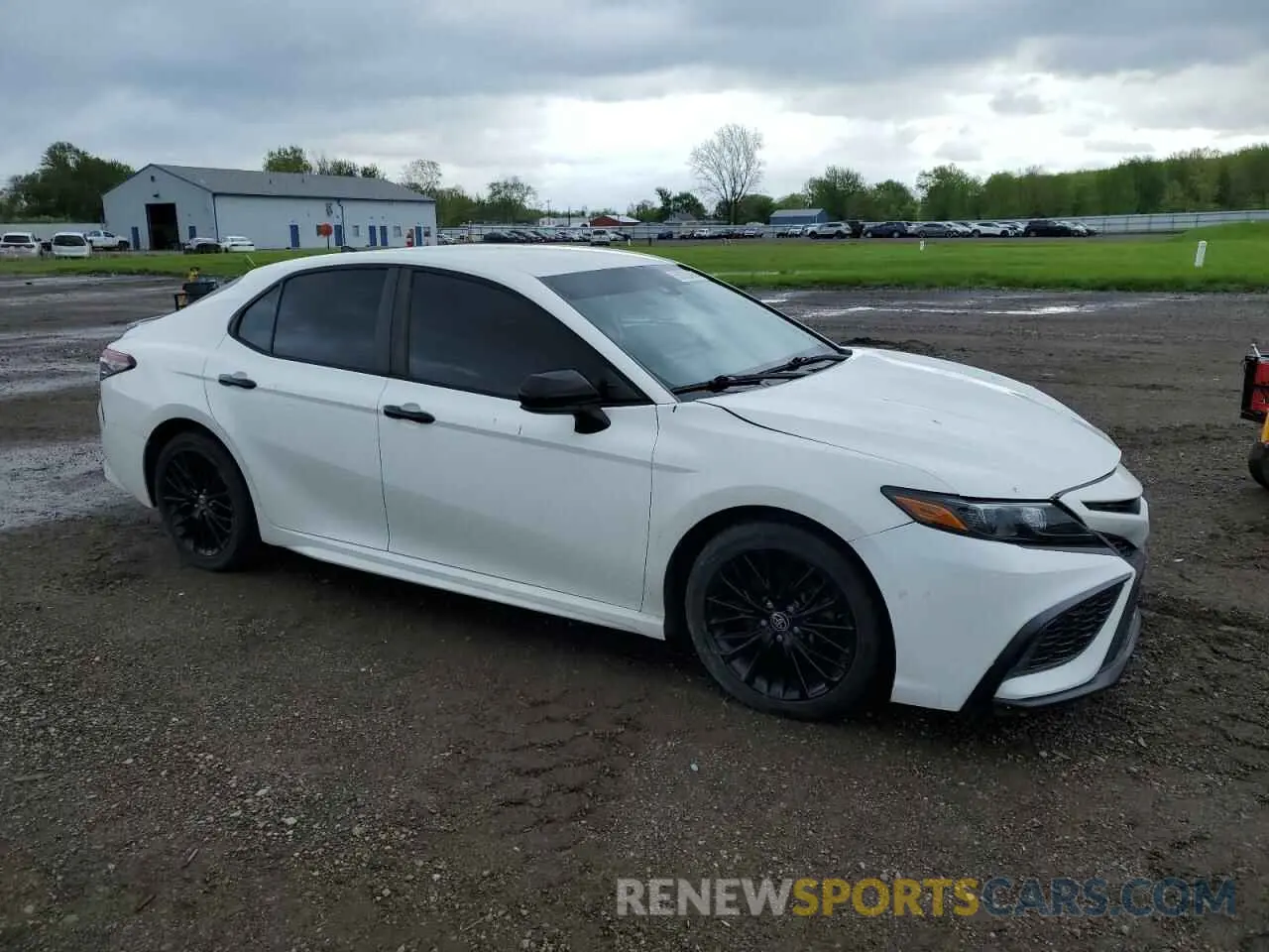 4 fotografías del automóvil dañado 4T1G11BK0MU027936 TOYOTA CAMRY 2021