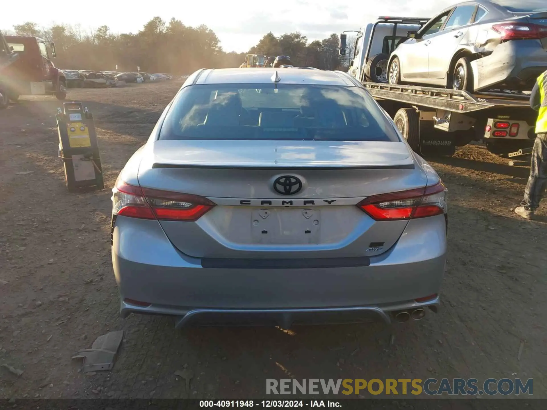 16 fotografías del automóvil dañado 4T1G11BK1MU025595 TOYOTA CAMRY 2021