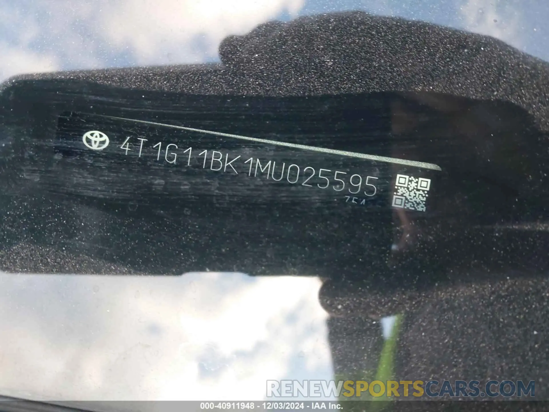 17 fotografías del automóvil dañado 4T1G11BK1MU025595 TOYOTA CAMRY 2021