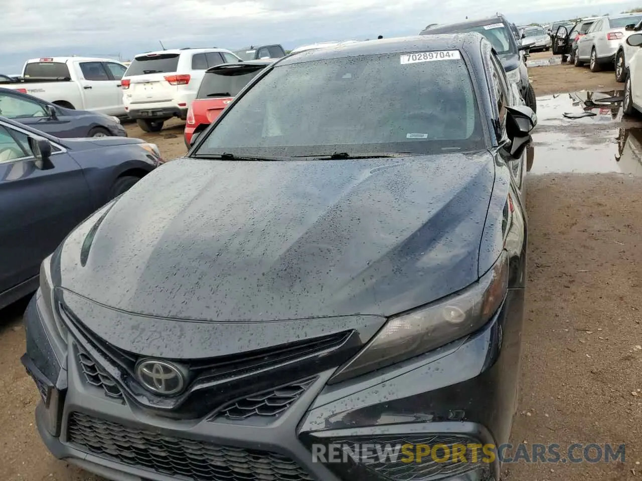 5 fotografías del automóvil dañado 4T1G11BK3MU026571 TOYOTA CAMRY 2021