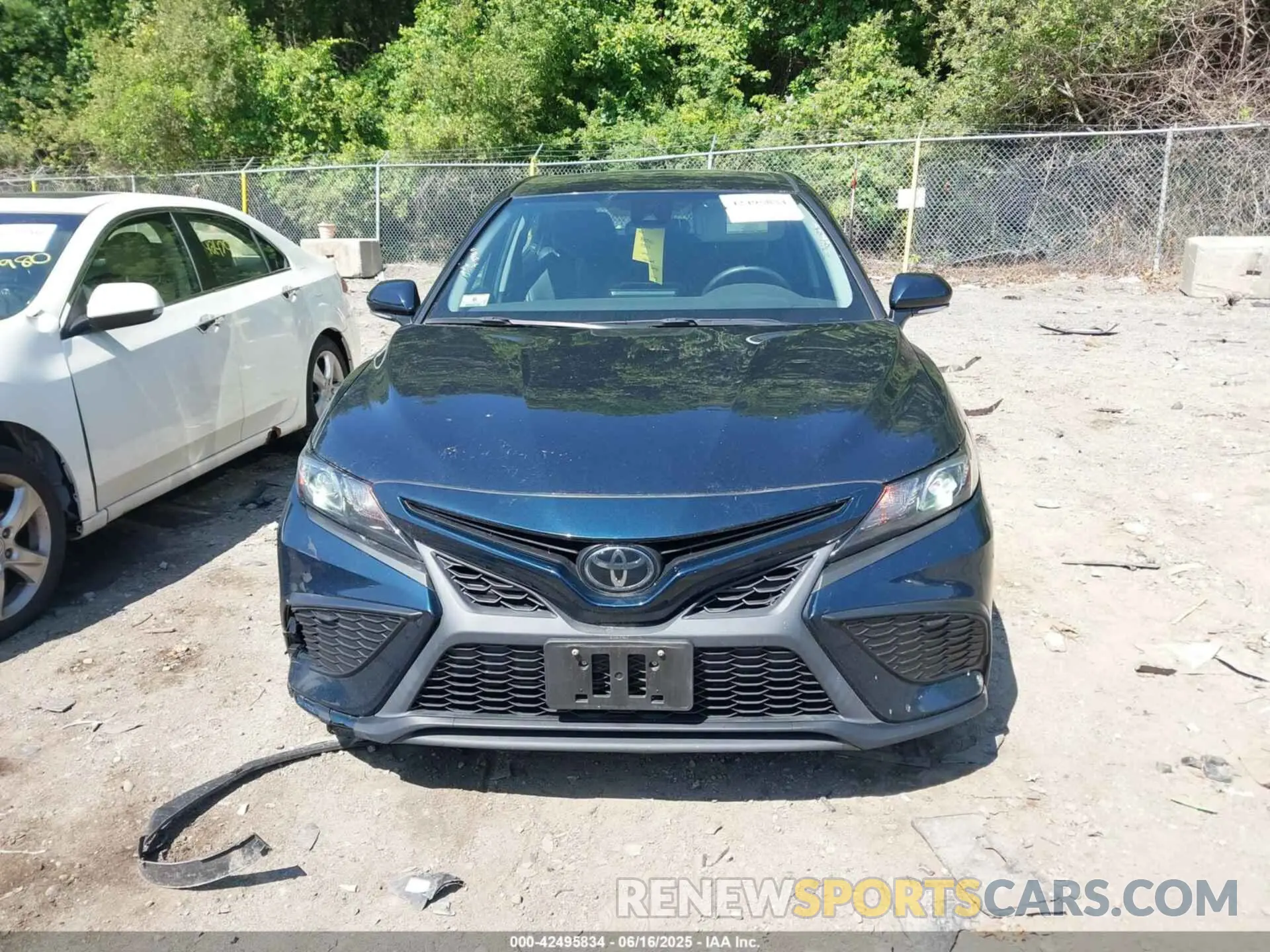 12 fotografías del automóvil dañado 4T1G11BK4MU042911 TOYOTA CAMRY 2021