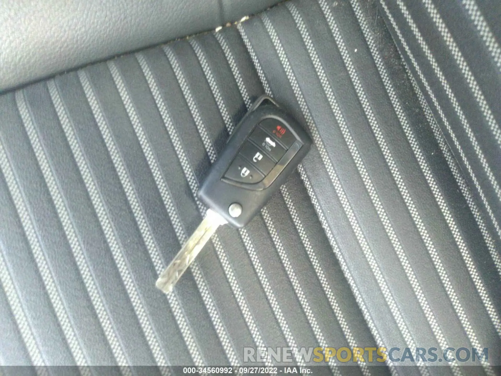 11 fotografías del automóvil dañado 4T1G11BK6MU028329 TOYOTA CAMRY 2021