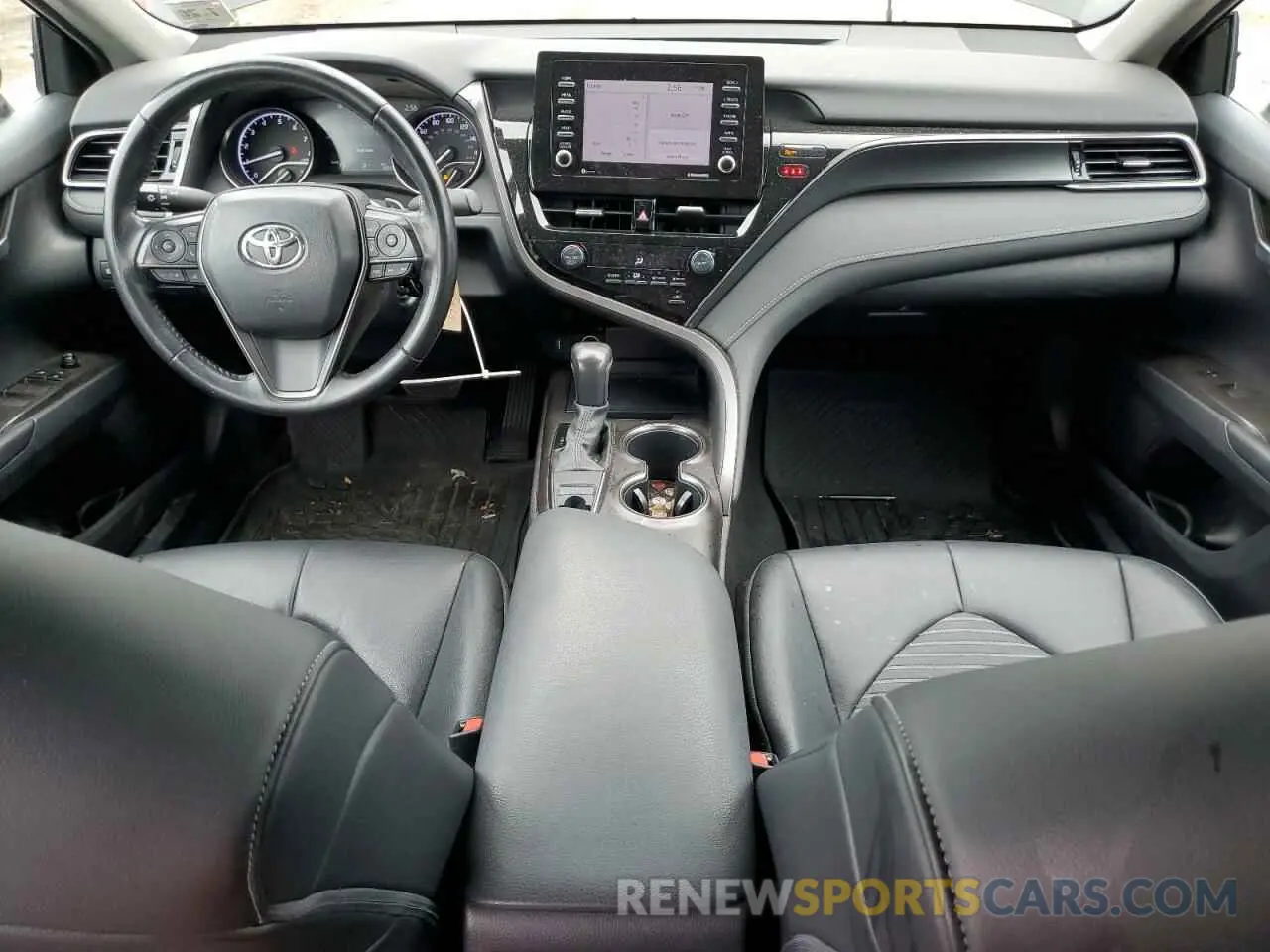 8 fotografías del automóvil dañado 4T1G11BK6MU038763 TOYOTA CAMRY 2021