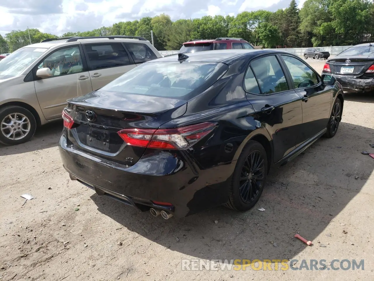 4 fotografías del automóvil dañado 4T1G11BK7MU041543 TOYOTA CAMRY 2021