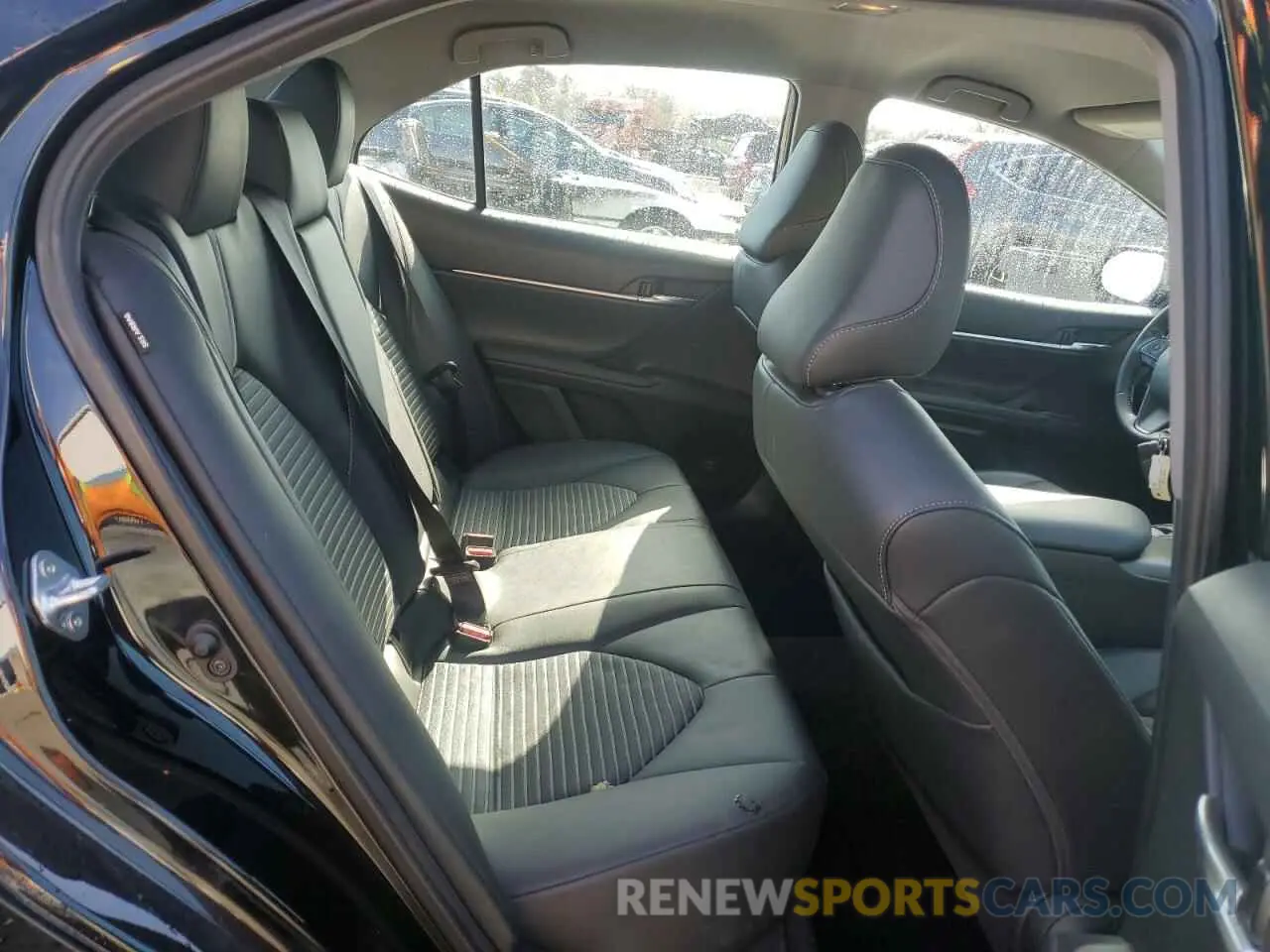 10 fotografías del automóvil dañado 4T1G11BK8MU031586 TOYOTA CAMRY 2021