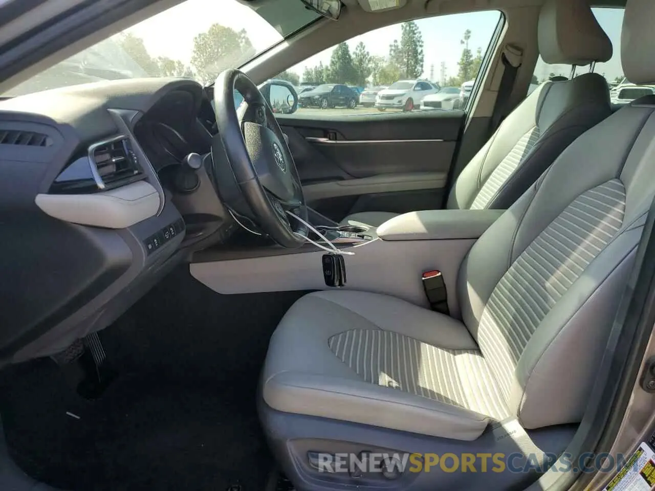 7 fotografías del automóvil dañado 4T1G31AK0MU564785 TOYOTA CAMRY 2021