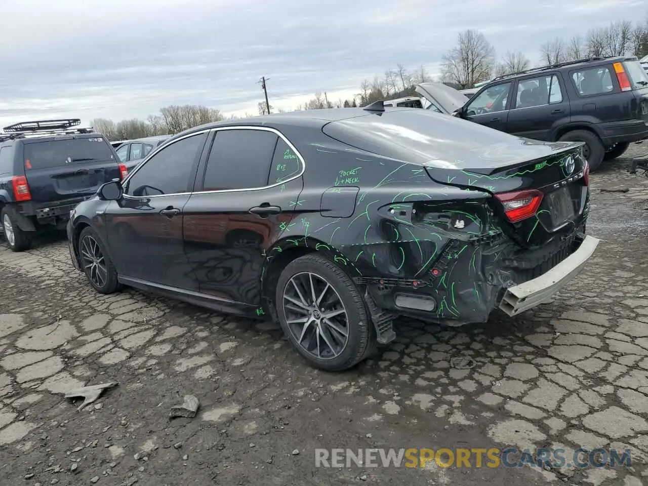 2 fotografías del automóvil dañado 4T1G31AK1MU566982 TOYOTA CAMRY 2021