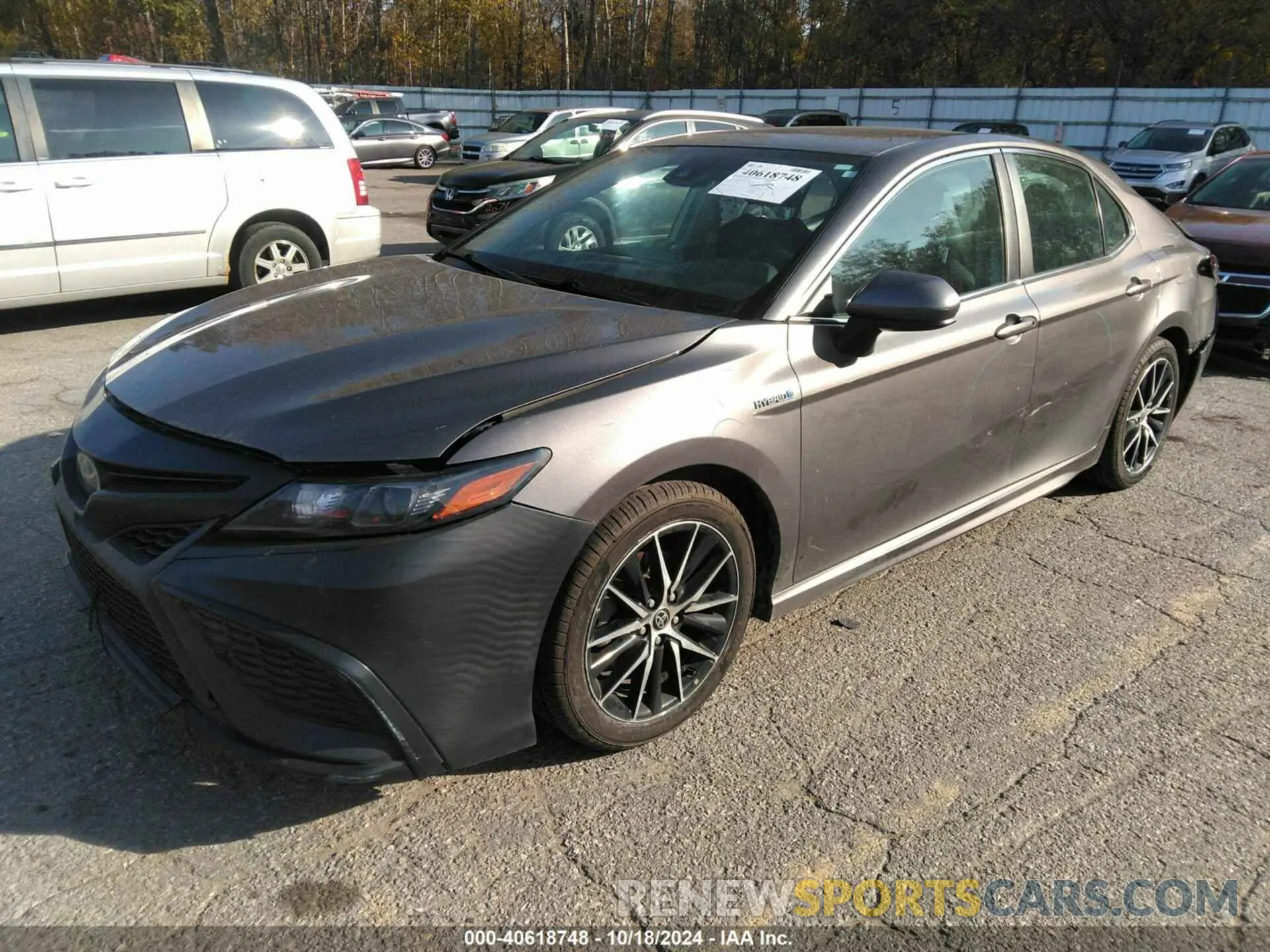 2 fotografías del automóvil dañado 4T1G31AK4MU555653 TOYOTA CAMRY 2021