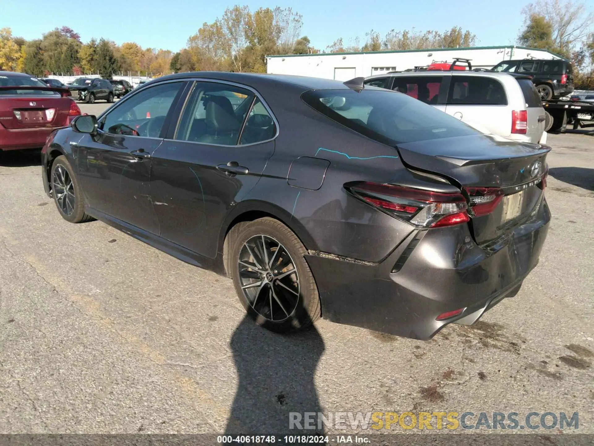 3 fotografías del automóvil dañado 4T1G31AK4MU555653 TOYOTA CAMRY 2021