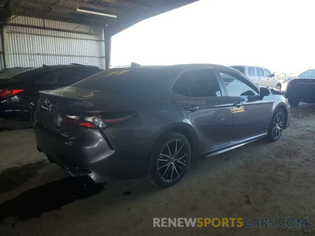 3 fotografías del automóvil dañado 4T1G31AK5MU566466 TOYOTA CAMRY 2021