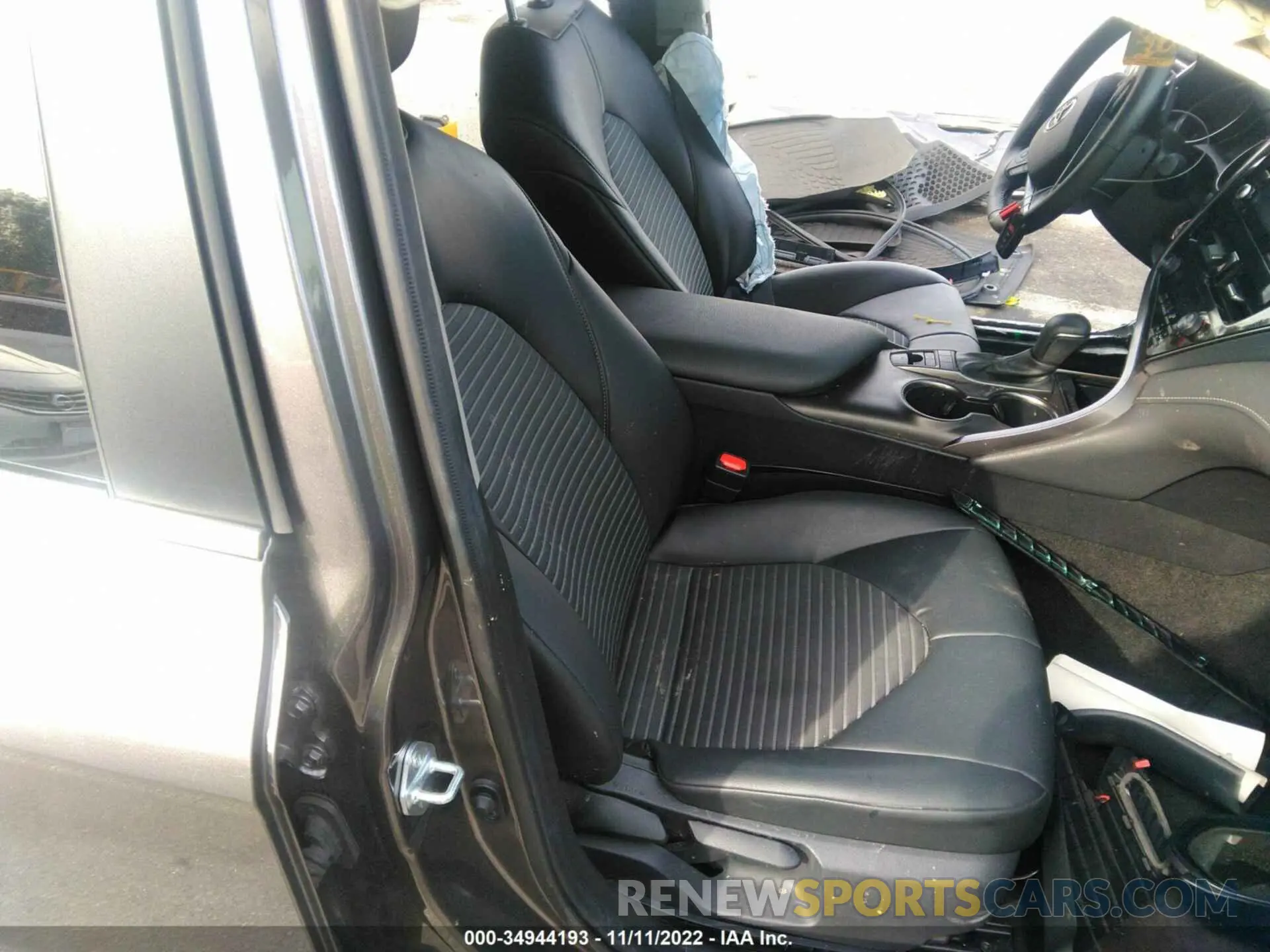 5 fotografías del automóvil dañado 4T1G31AK8MU559012 TOYOTA CAMRY 2021