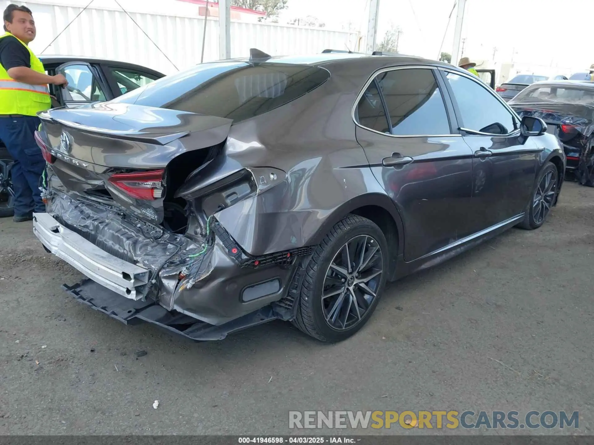 4 fotografías del automóvil dañado 4T1G31AKXMU028863 TOYOTA CAMRY 2021