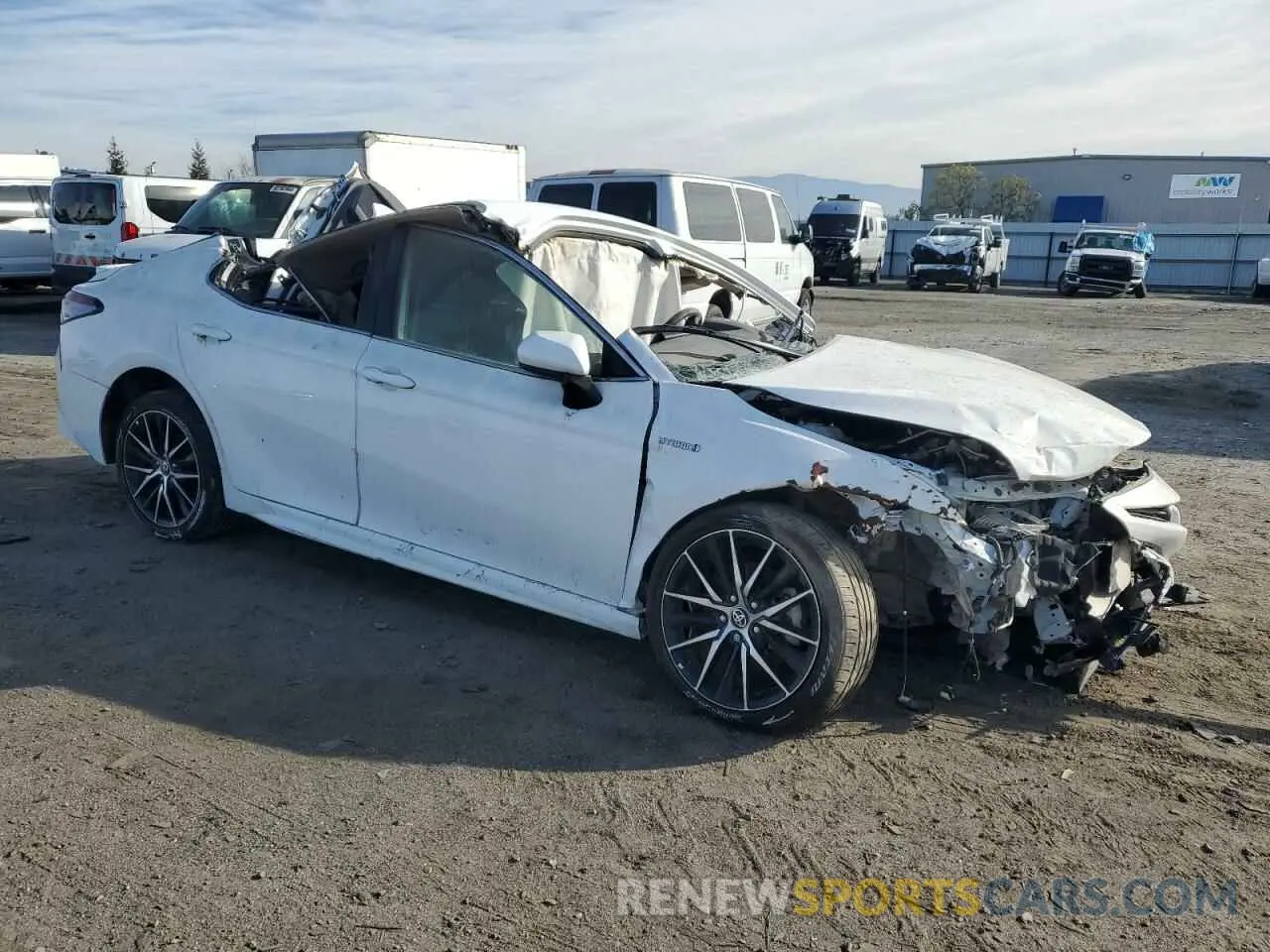 4 fotografías del automóvil dañado 4T1G31AKXMU555544 TOYOTA CAMRY 2021