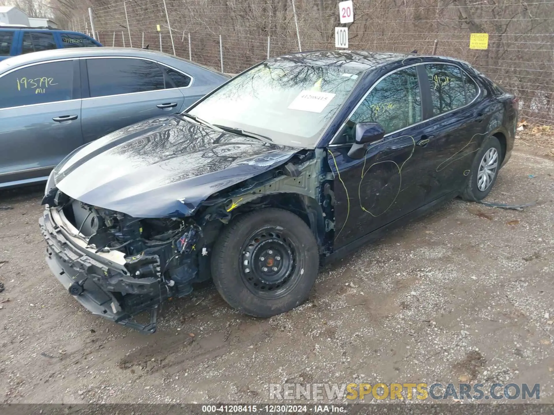 2 fotografías del automóvil dañado 4T1H31AKXMU556620 TOYOTA CAMRY 2021
