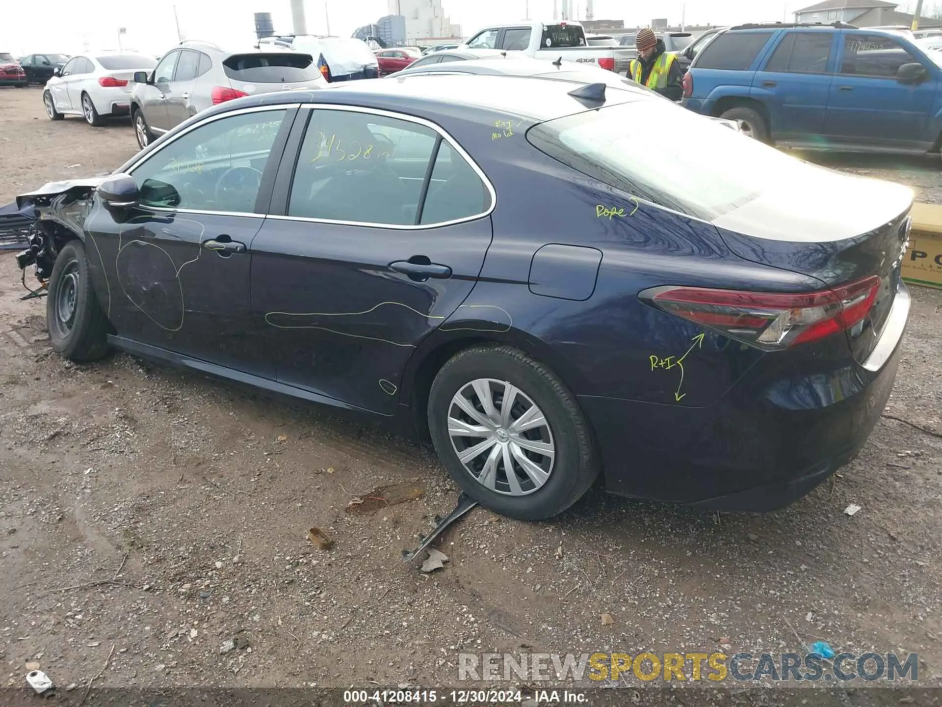 3 fotografías del automóvil dañado 4T1H31AKXMU556620 TOYOTA CAMRY 2021