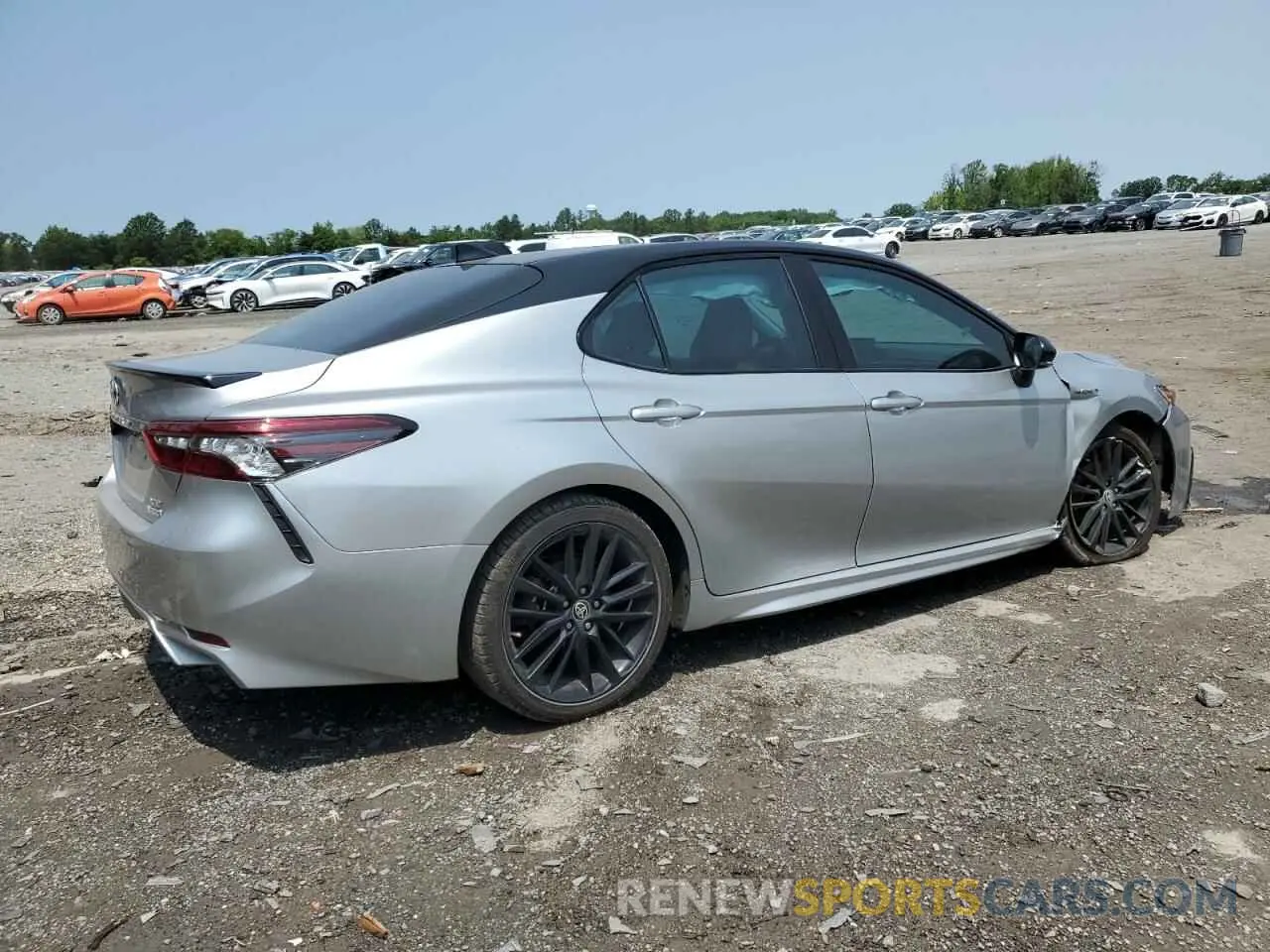 3 fotografías del automóvil dañado 4T1K31AK0MU021978 TOYOTA CAMRY 2021