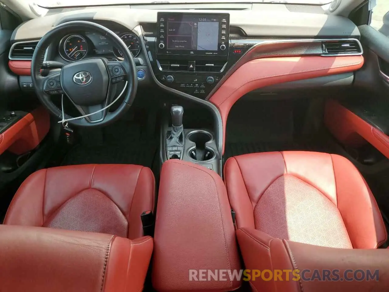 8 fotografías del automóvil dañado 4T1K31AK0MU021978 TOYOTA CAMRY 2021