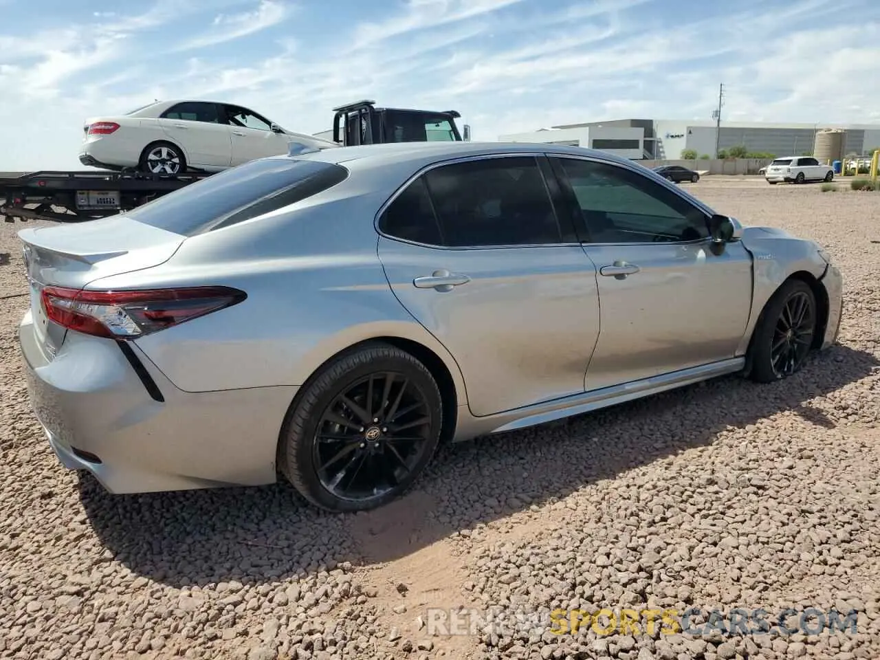 3 fotografías del automóvil dañado 4T1K31AK2MU029886 TOYOTA CAMRY 2021