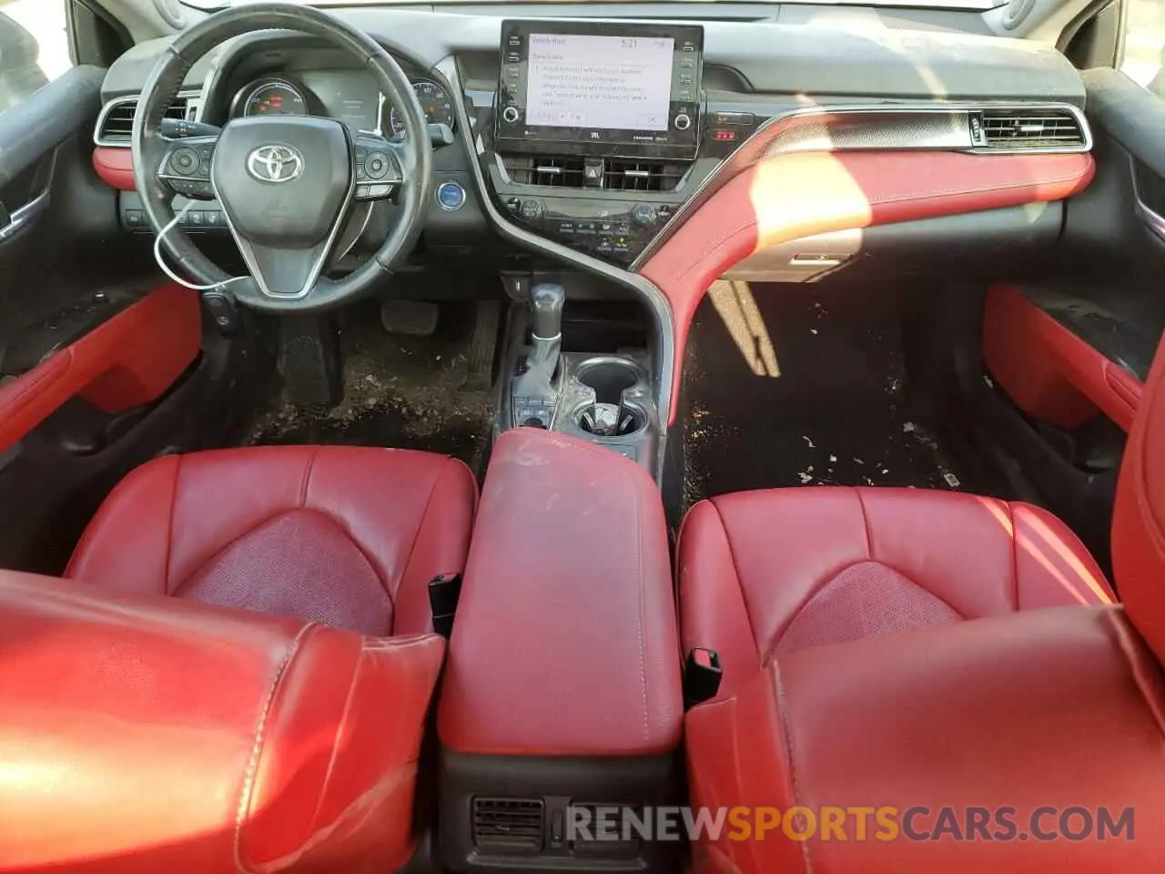 8 fotografías del automóvil dañado 4T1K31AK4MU022146 TOYOTA CAMRY 2021