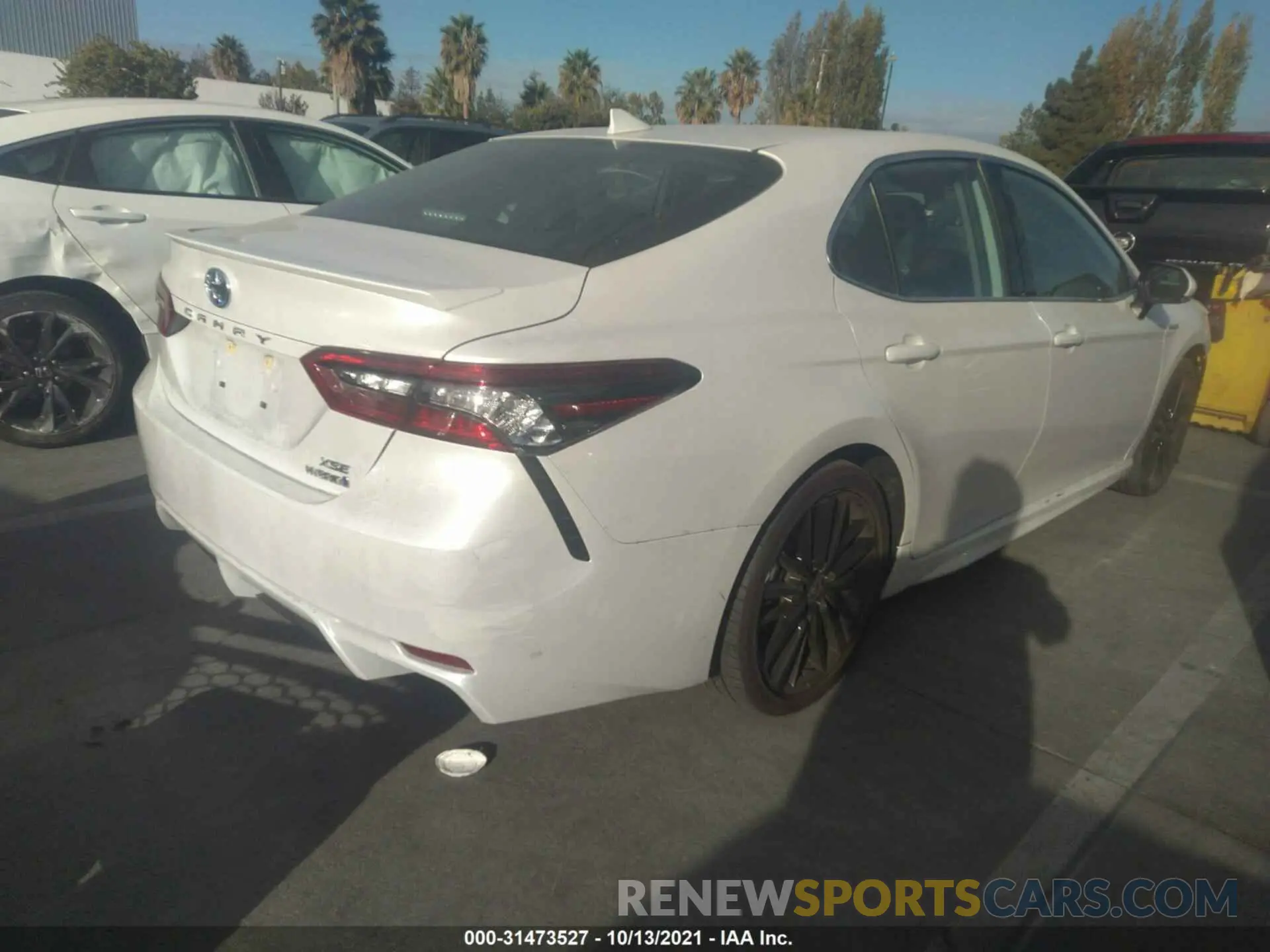 4 fotografías del automóvil dañado 4T1K31AK5MU548365 TOYOTA CAMRY 2021