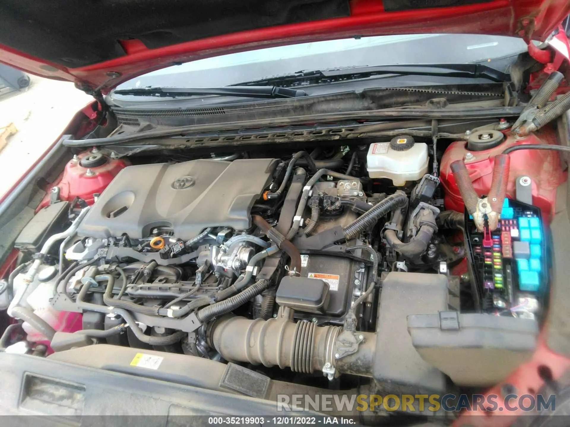 10 fotografías del automóvil dañado 4T1K31AK7MU020200 TOYOTA CAMRY 2021