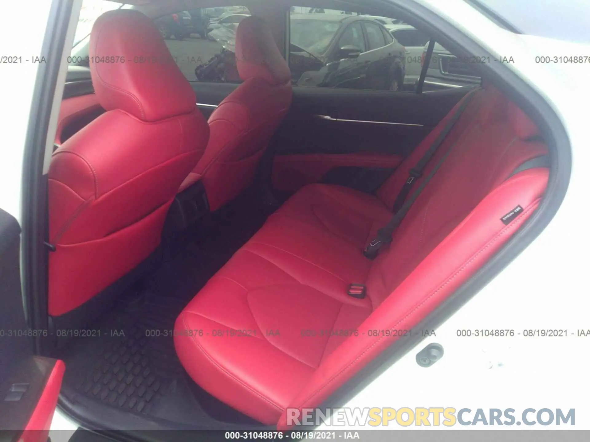 8 fotografías del automóvil dañado 4T1K31AK7MU023677 TOYOTA CAMRY 2021