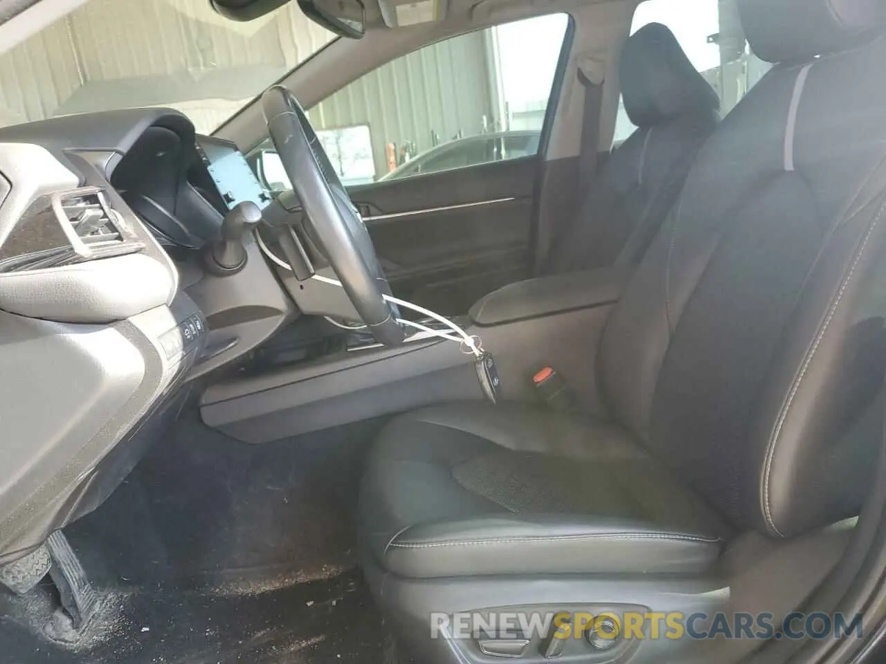 7 fotografías del automóvil dañado 4T1K31AK7MU555995 TOYOTA CAMRY 2021