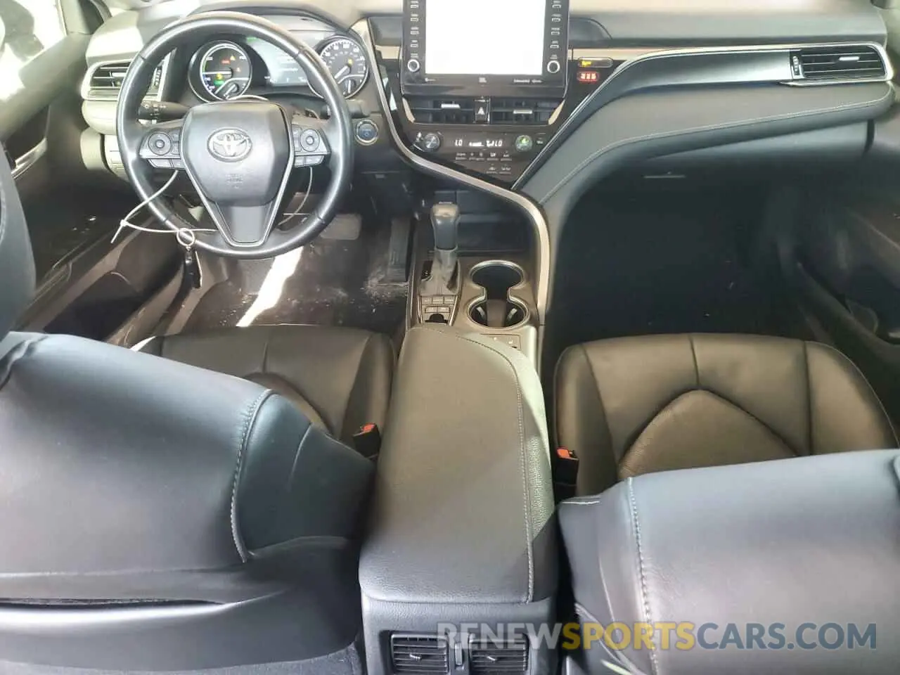 8 fotografías del automóvil dañado 4T1K31AK7MU555995 TOYOTA CAMRY 2021