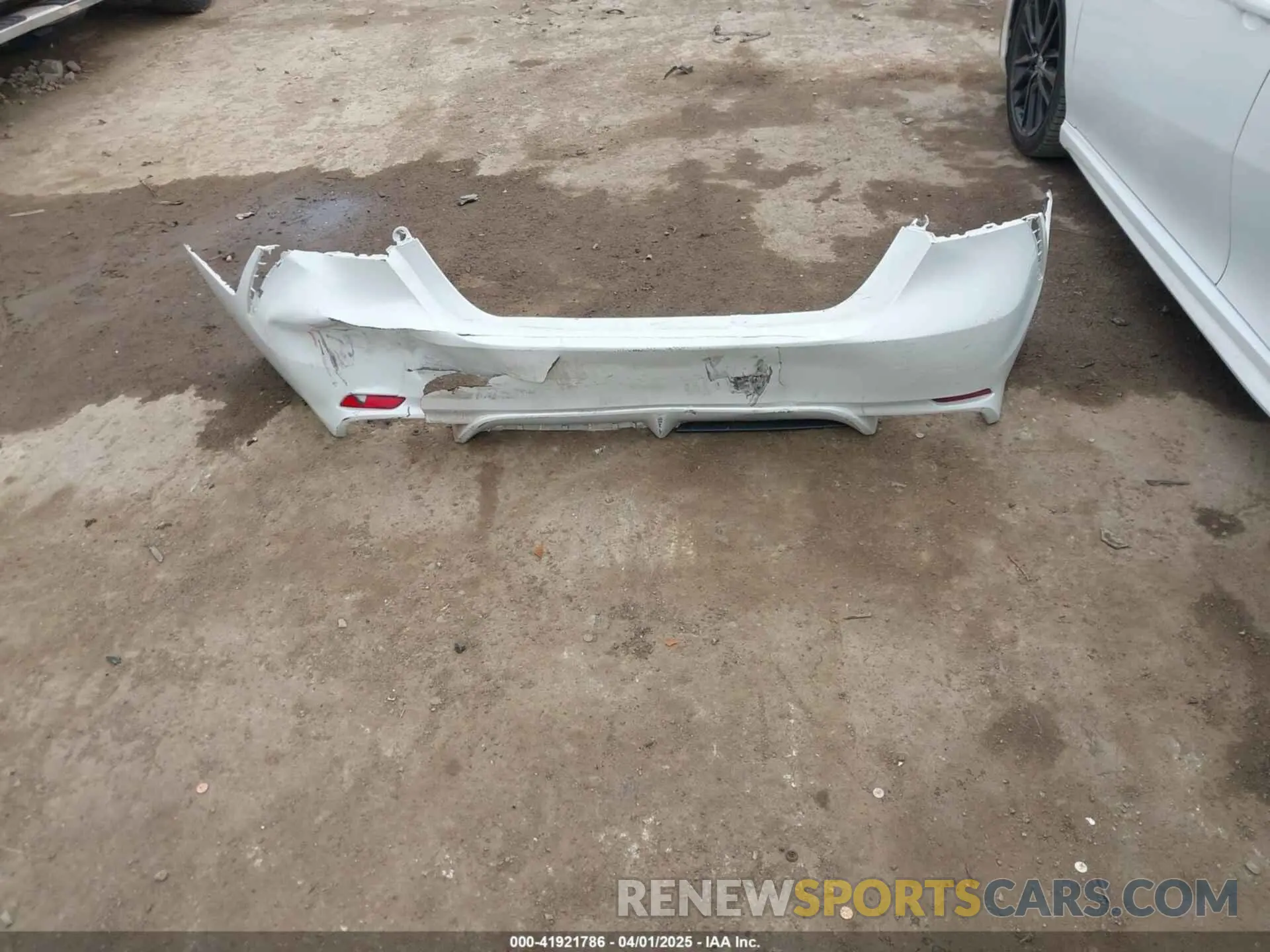 12 fotografías del automóvil dañado 4T1K31AK7MU568679 TOYOTA CAMRY 2021