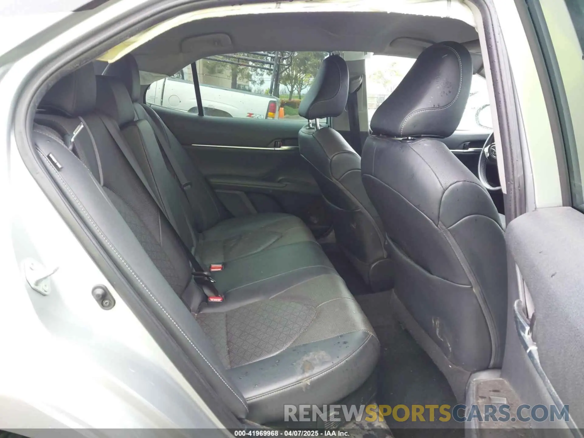 8 fotografías del automóvil dañado 4T1K31AK9MU020943 TOYOTA CAMRY 2021