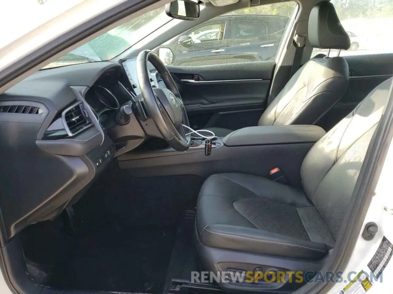7 fotografías del automóvil dañado 4T1K31AK9MU549695 TOYOTA CAMRY 2021
