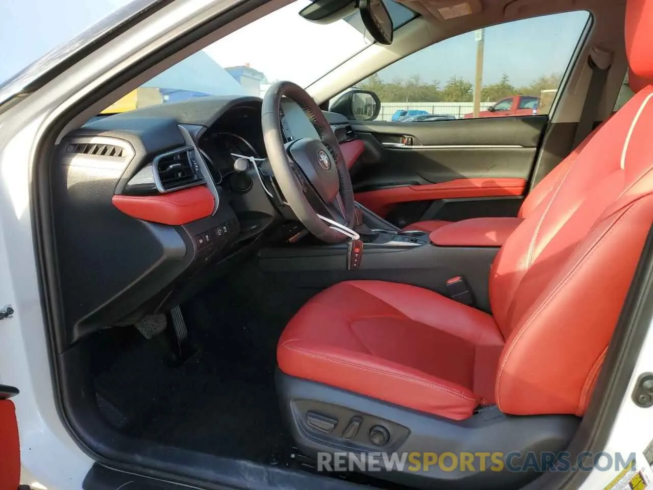 7 fotografías del automóvil dañado 4T1K61AK0MU451677 TOYOTA CAMRY 2021