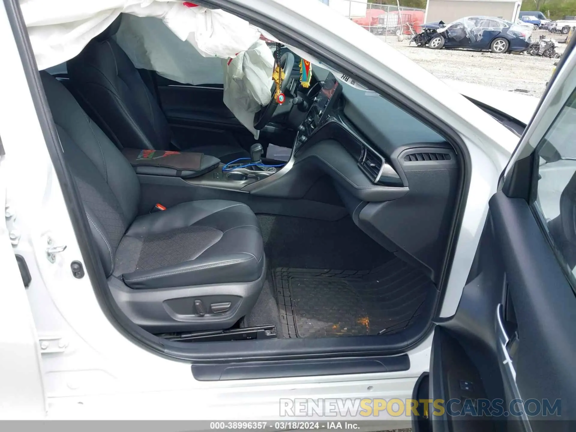 5 fotografías del automóvil dañado 4T1K61AK0MU535658 TOYOTA CAMRY 2021
