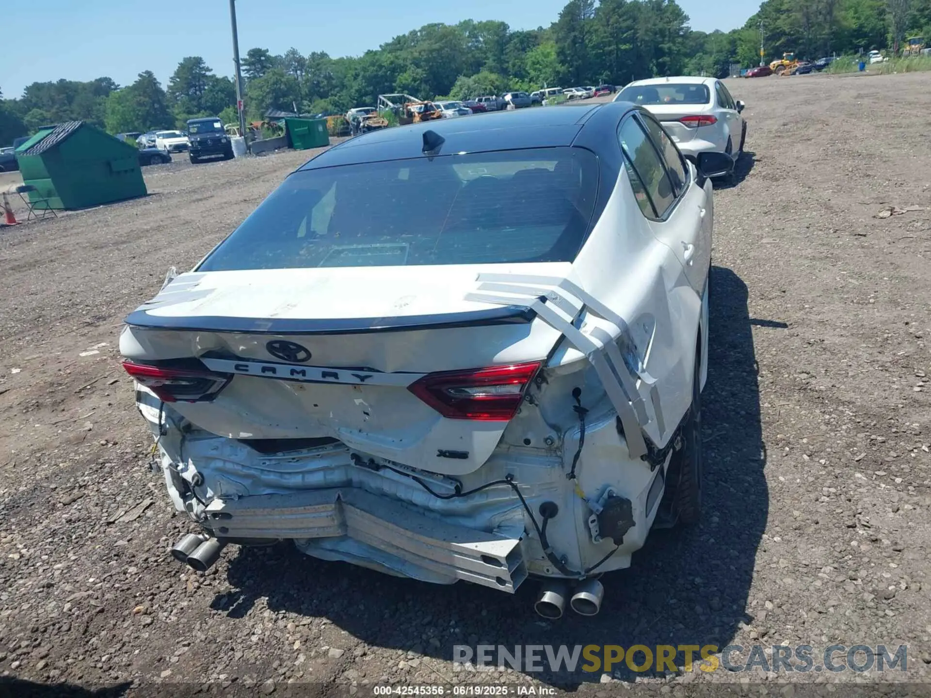 16 fotografías del automóvil dañado 4T1K61AK1MU431051 TOYOTA CAMRY 2021