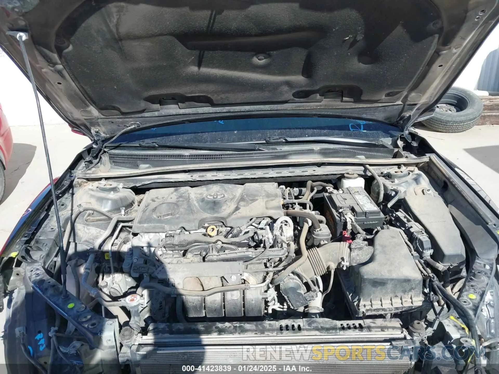 10 fotografías del automóvil dañado 4T1K61AK1MU443457 TOYOTA CAMRY 2021