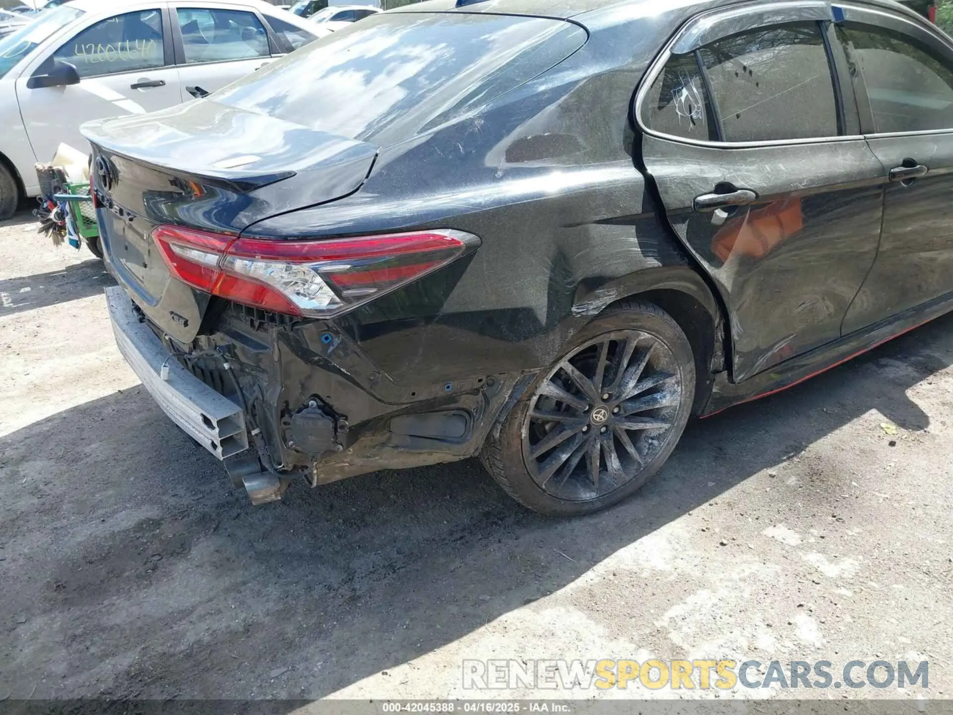 6 fotografías del automóvil dañado 4T1K61AK1MU460047 TOYOTA CAMRY 2021